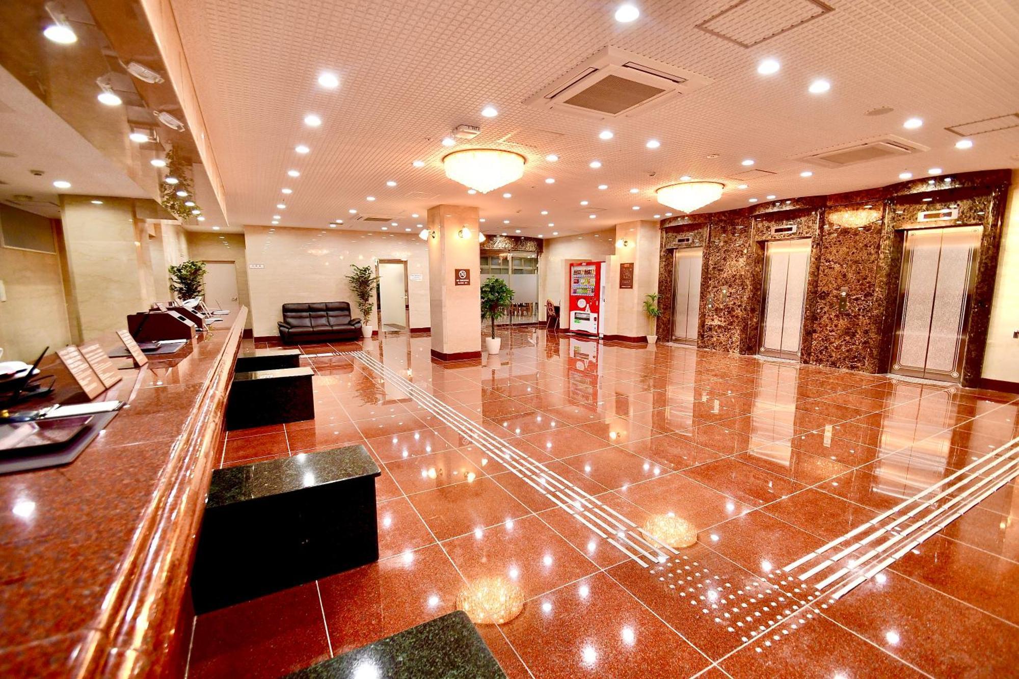 Himeji Ekimae Universal Hotel Minamiguchi Eksteriør billede
