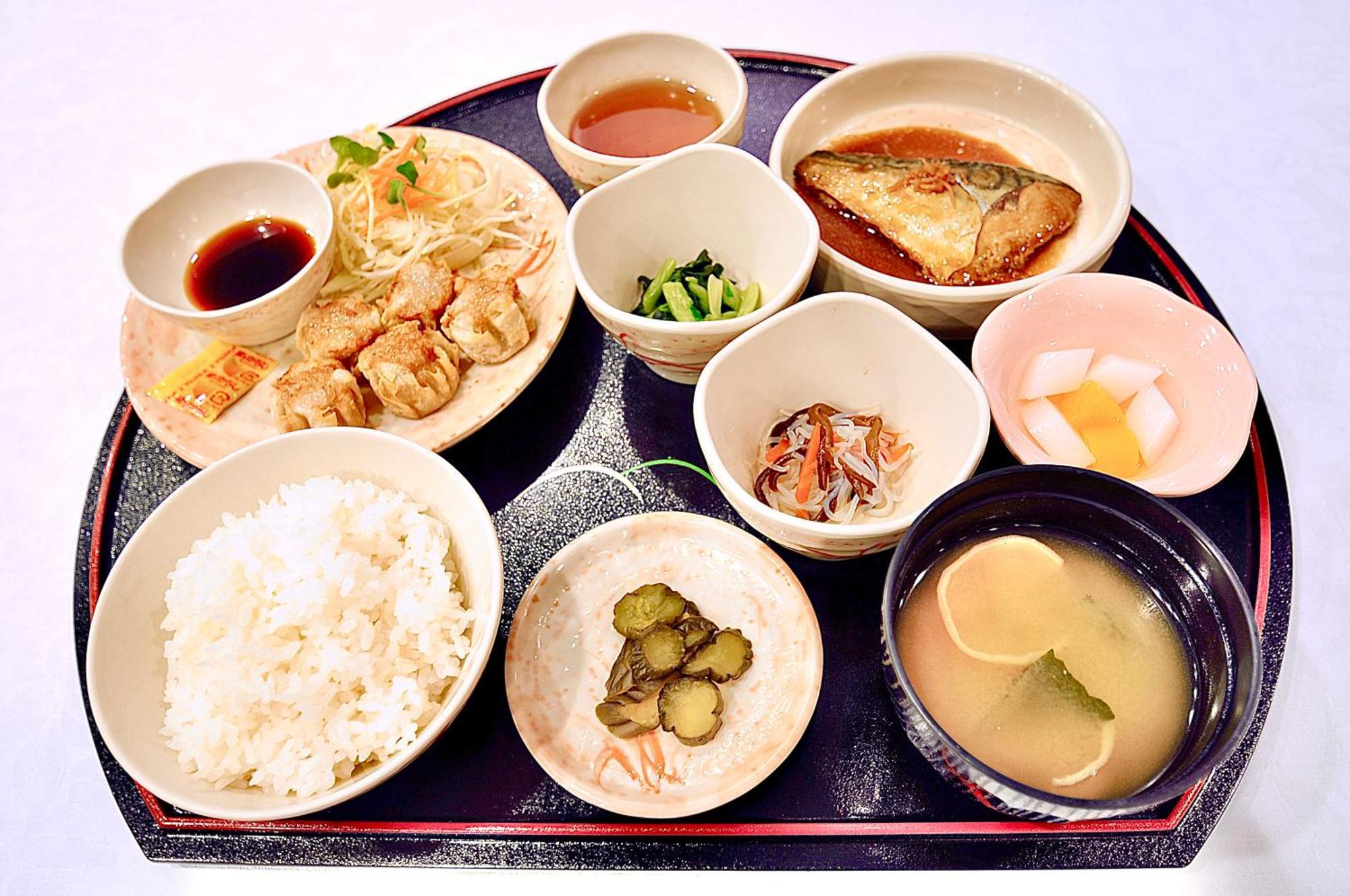 Himeji Ekimae Universal Hotel Minamiguchi Eksteriør billede